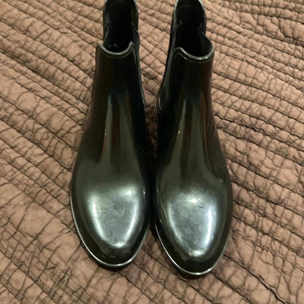 Storm By Cougar Black Waterproof Chelsea Rain Boots Size 8